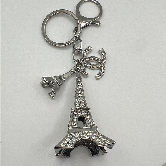 758. Silver Eiffel Tower Keychain with Crystal Designer Charm